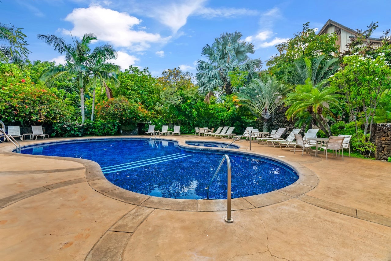 2721 POIPU RD 433