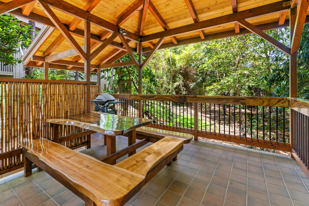 2721 POIPU RD 433