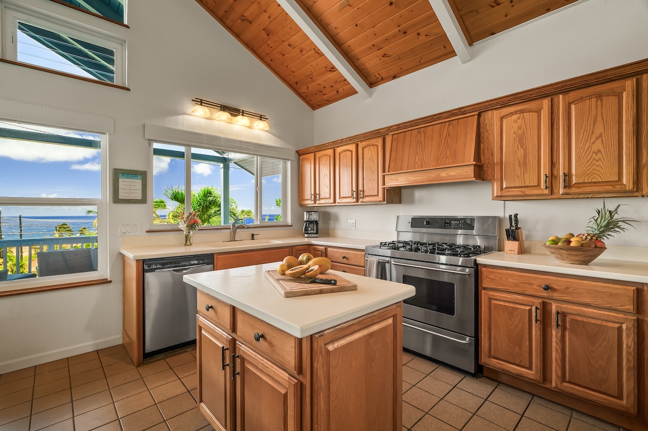 1650 MAKANUI RD