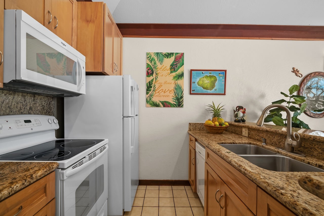 2253 POIPU RD 58