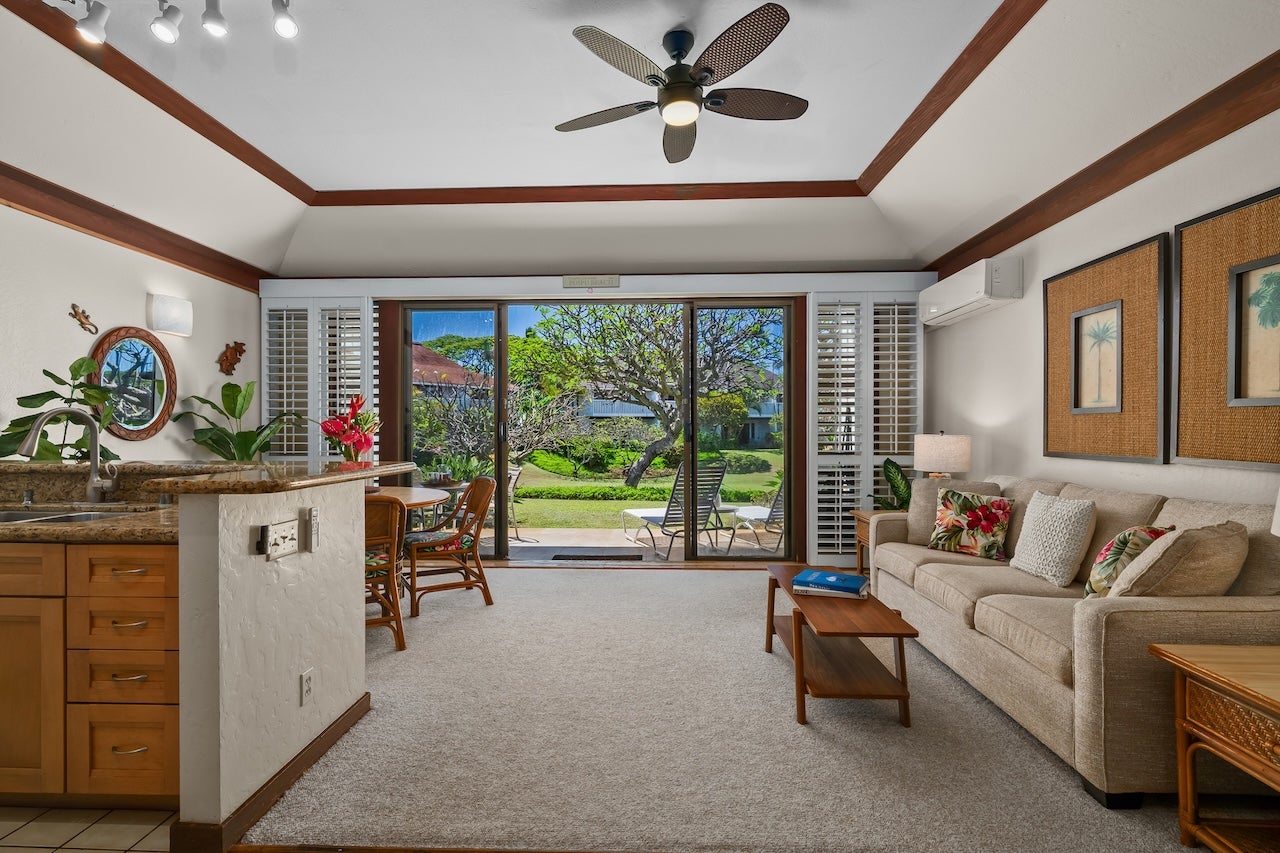 2253 POIPU RD 58