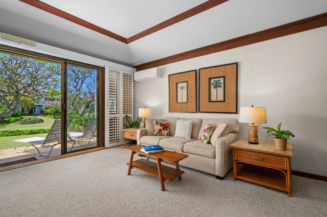 2253 POIPU RD 58
