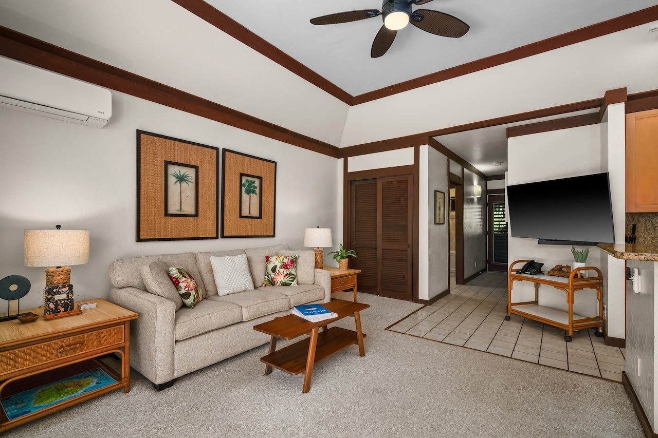 2253 POIPU RD 58