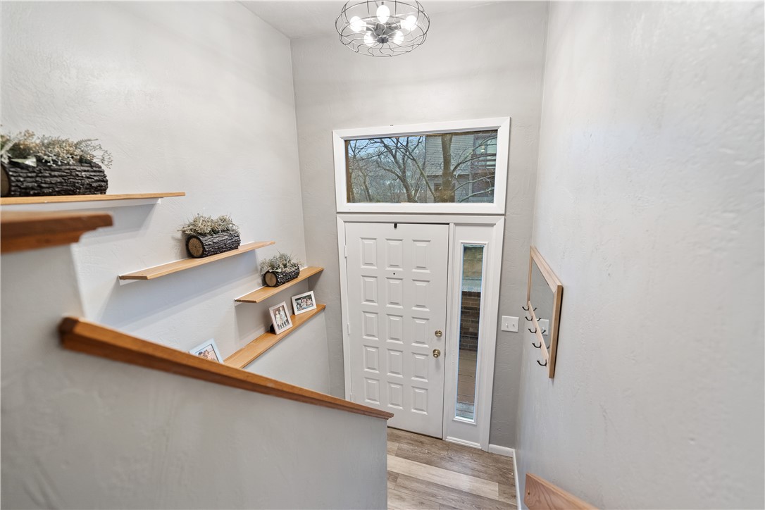 123 Laurel Ct
