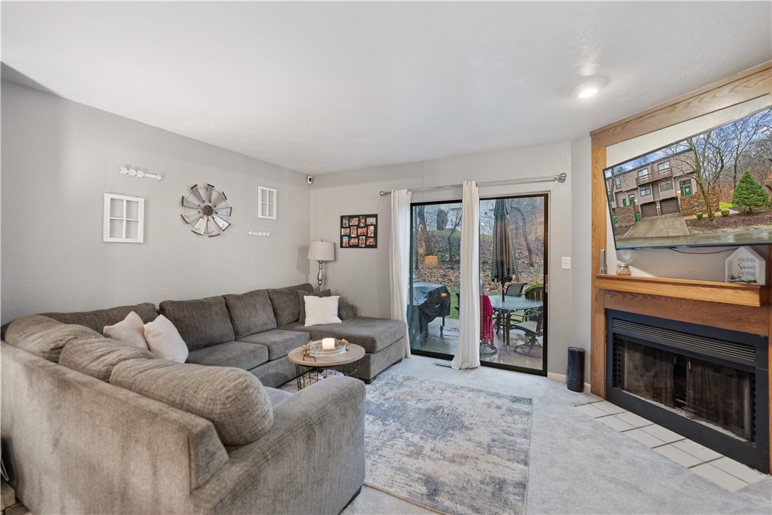 123 Laurel Ct