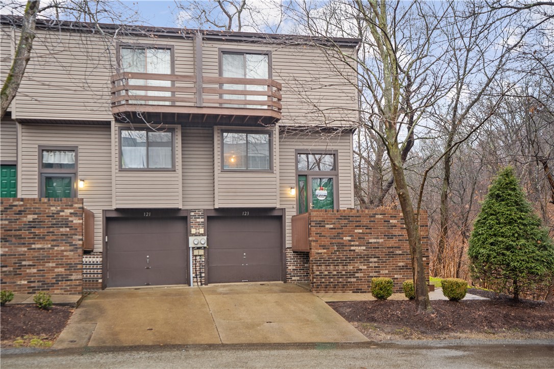 123 Laurel Ct