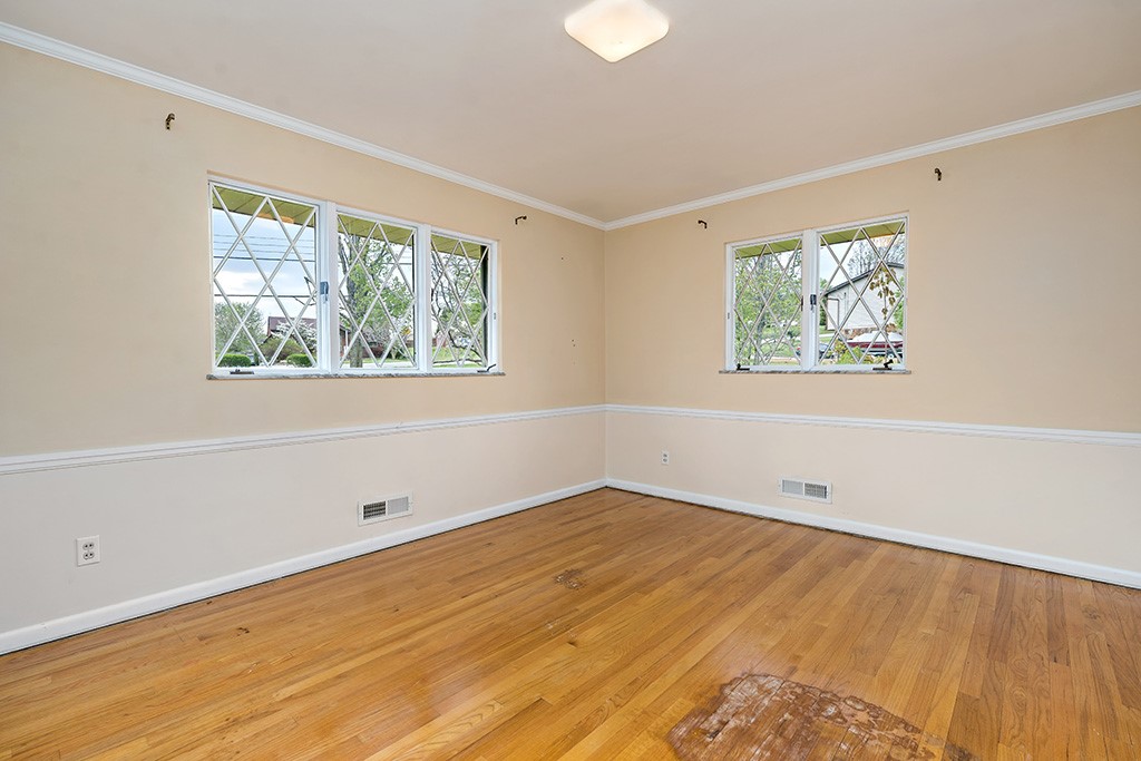 1357 Country Club Road