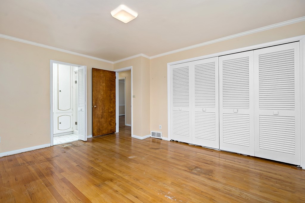 1357 Country Club Road