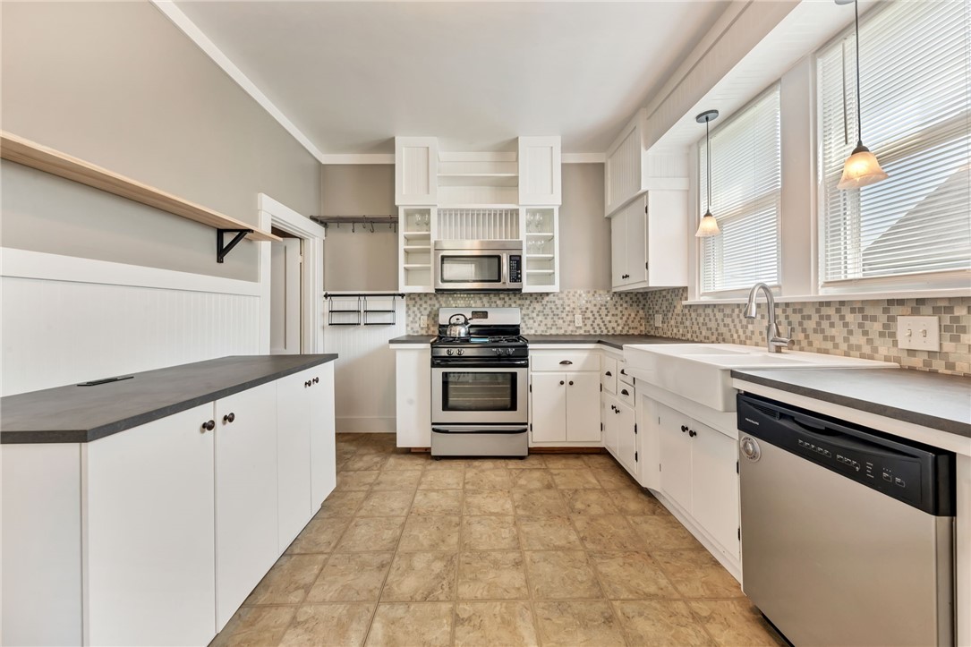 418 Mount Vernon Avenue