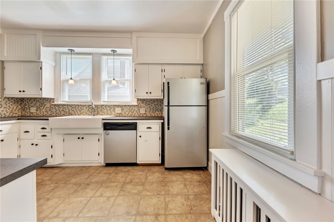 418 Mount Vernon Avenue