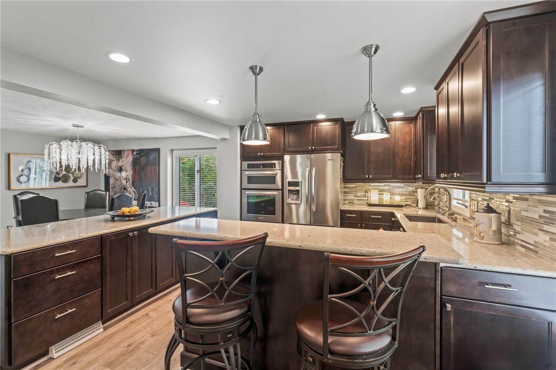 102 Maid Marion Lane