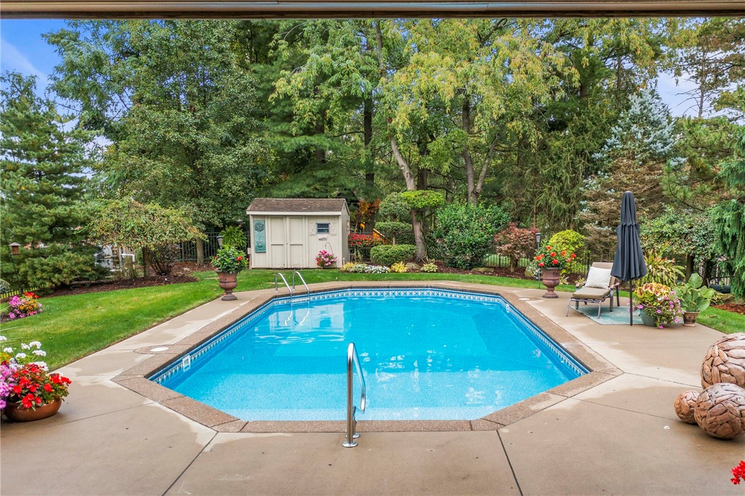 102 Maid Marion Lane