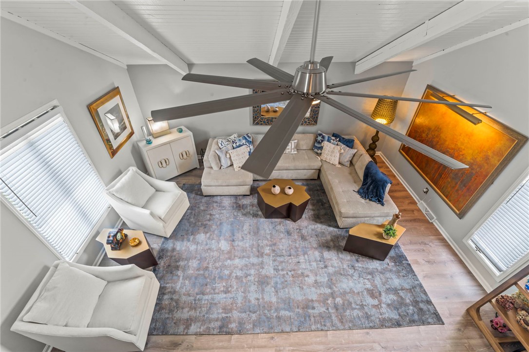 102 Maid Marion Lane