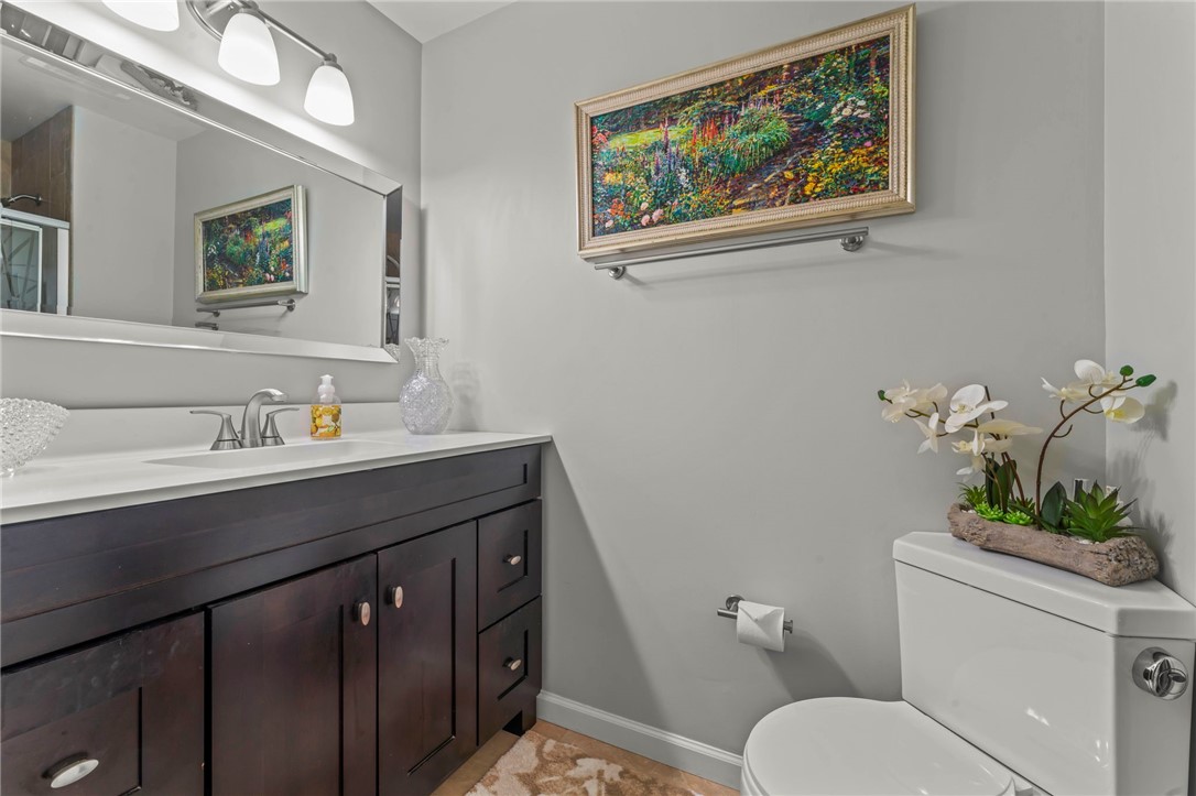 102 Maid Marion Lane