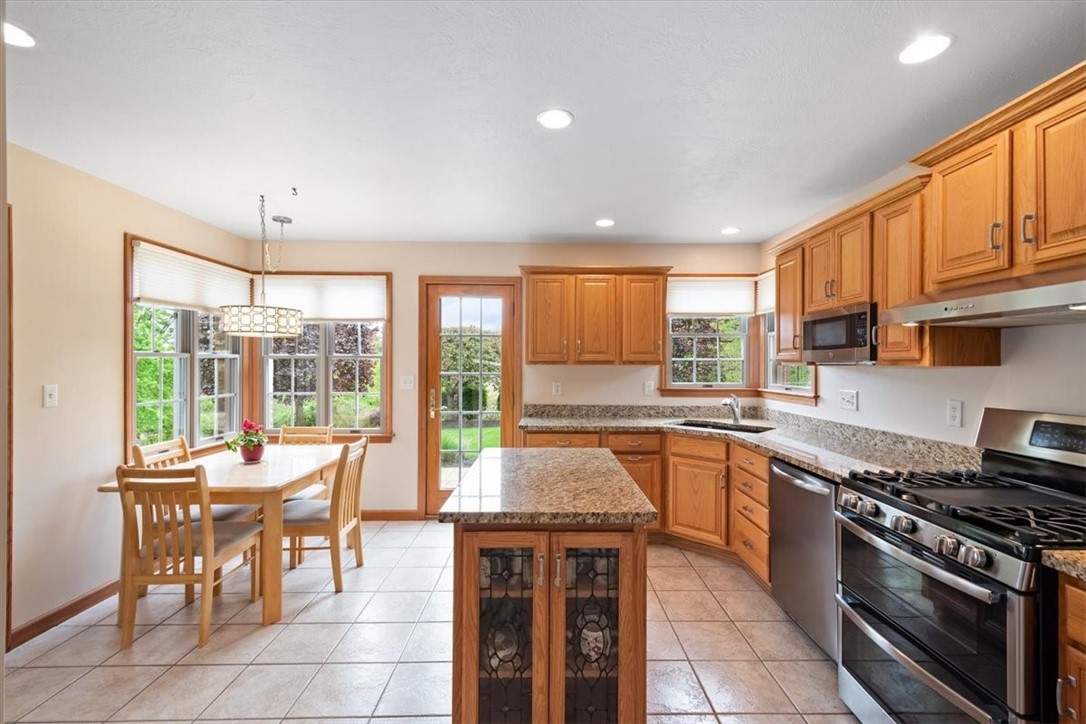 1515 Brimfield Drive