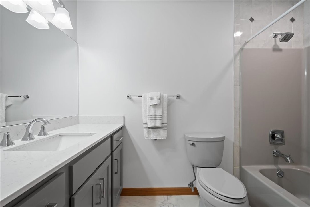 1515 Brimfield Drive