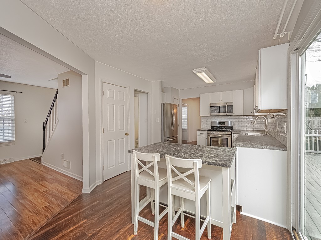 4244 Timberlane Drive