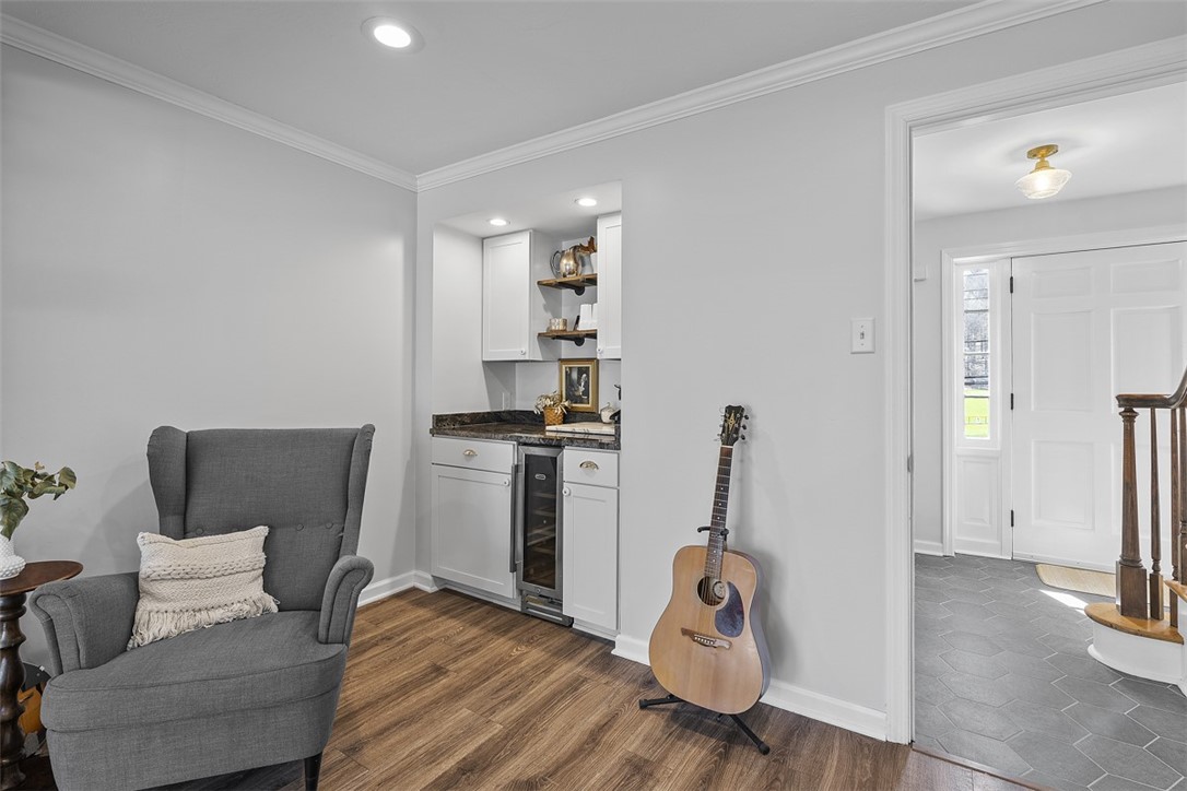 215 McIntyre Rd
