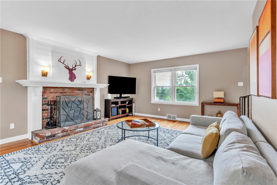 132 Crescent Hills Rd