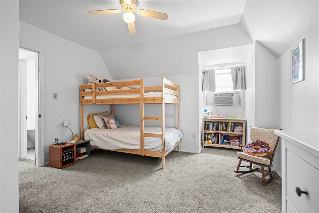 1037 Chislett Street