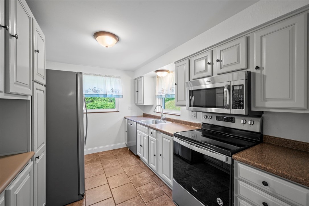 345 Franklin Dr