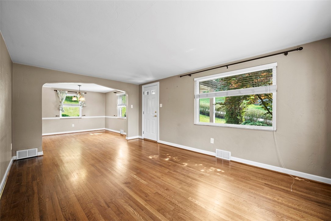 345 Franklin Dr