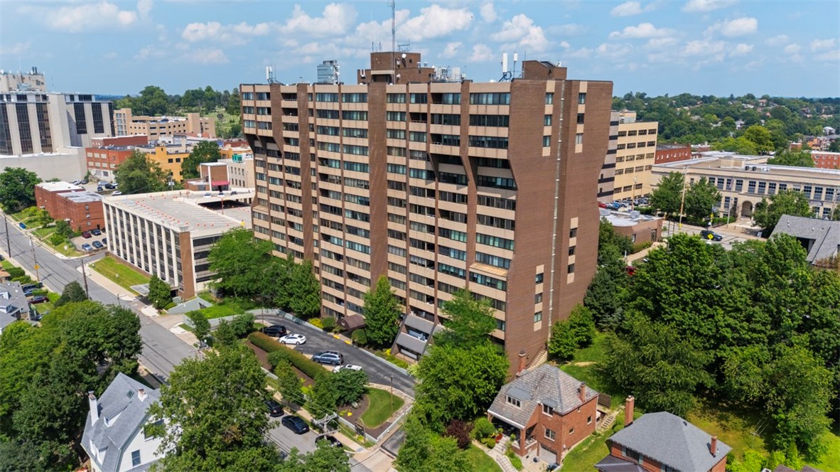 750 Washington Rd 205