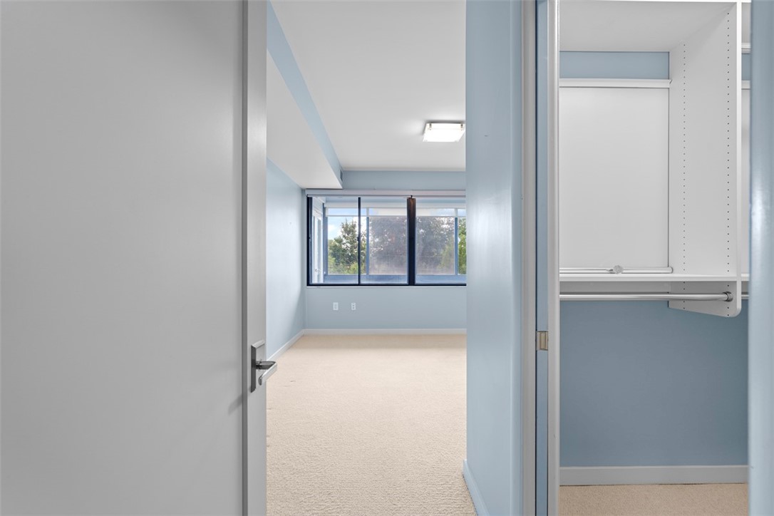 750 Washington Rd 205