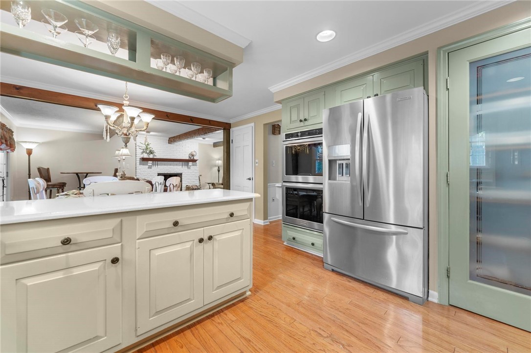 829 Ridgefield Avenue