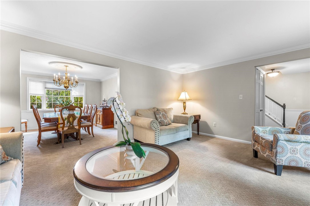 829 Ridgefield Avenue