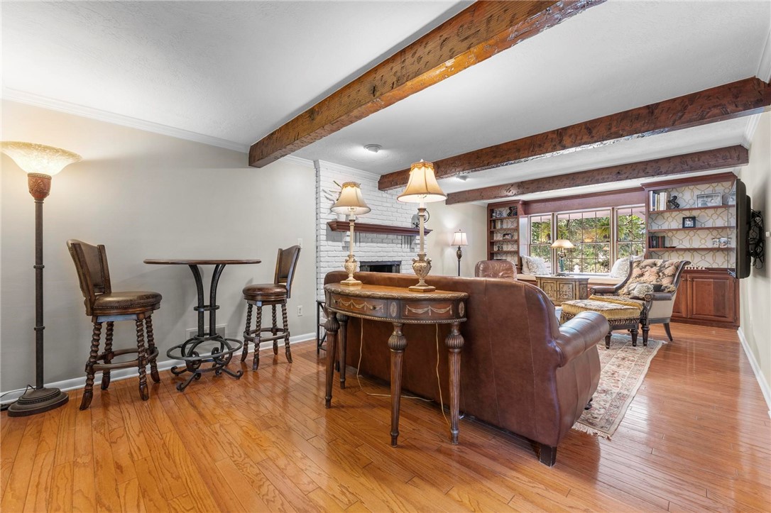 829 Ridgefield Avenue