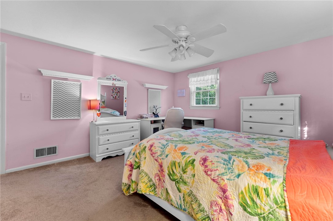 829 Ridgefield Avenue