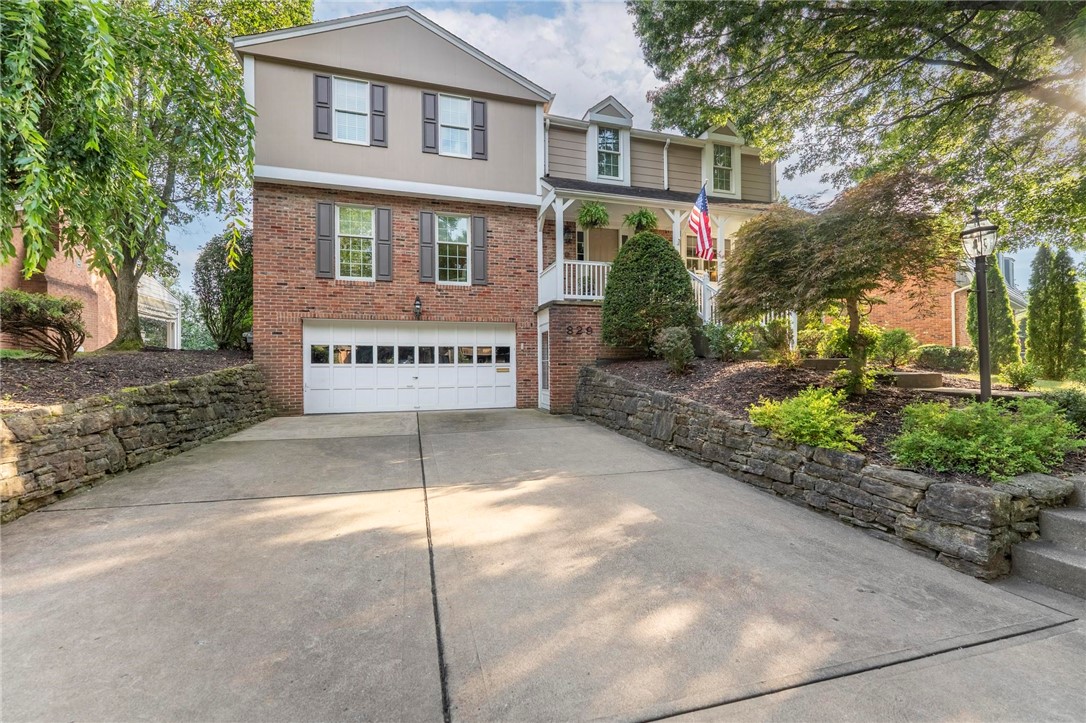 829 Ridgefield Avenue