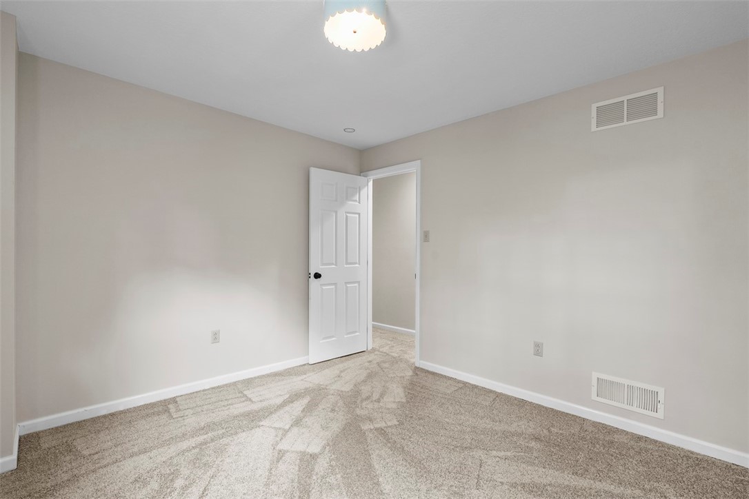 2668 Timberglen W Dr