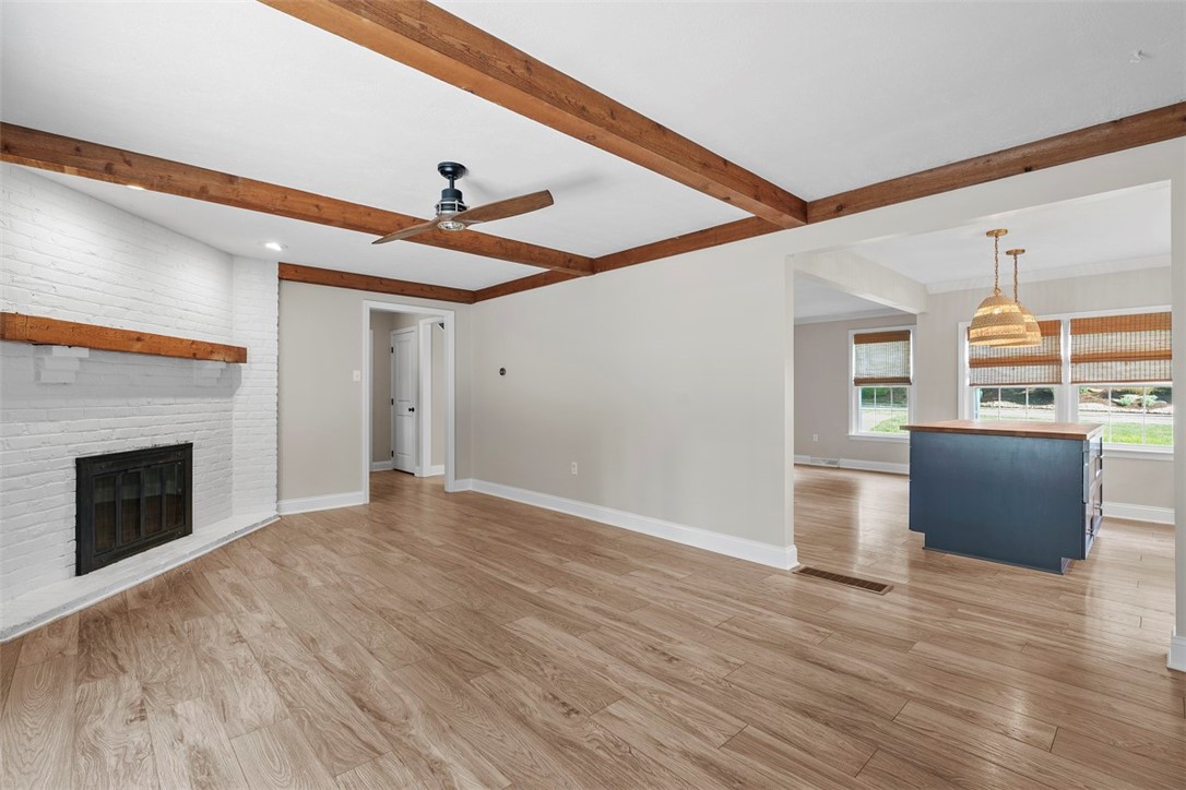 2668 Timberglen W Dr