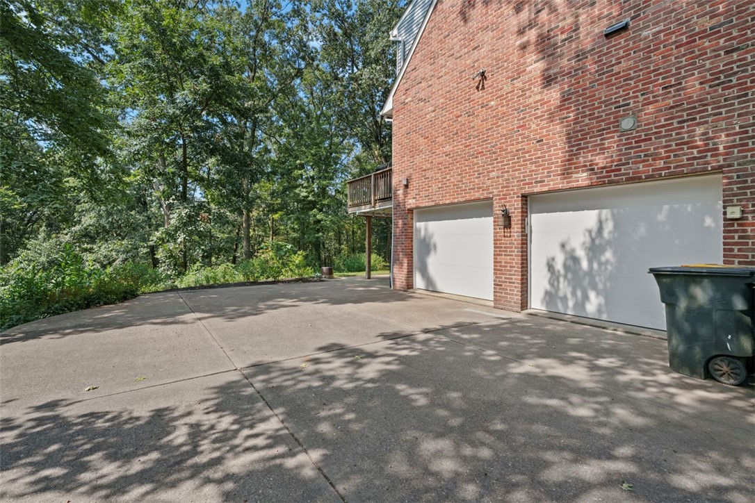 2668 Timberglen W Dr