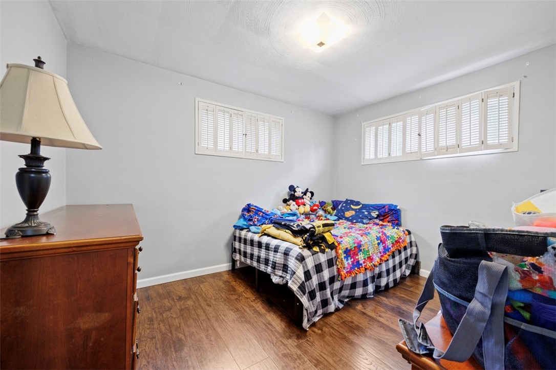 3104 Woodridge Dr