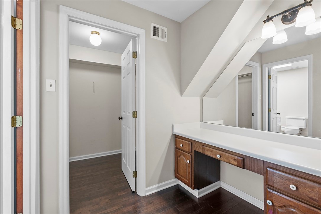 2668 Timberglen West