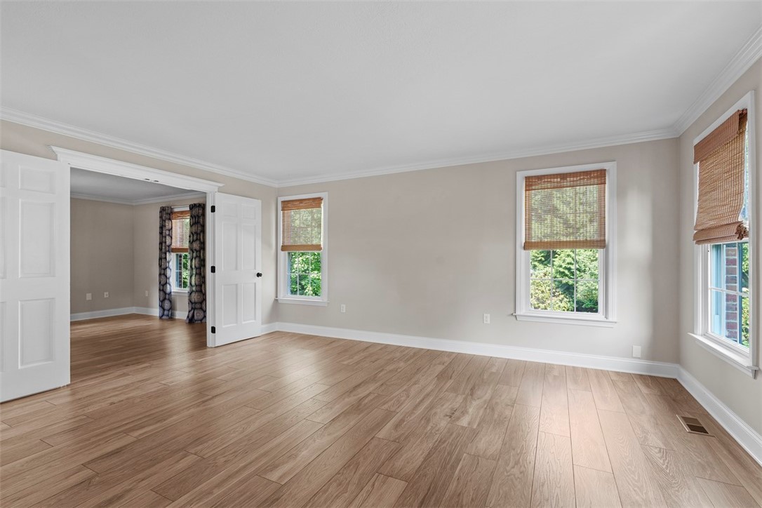 2668 Timberglen West