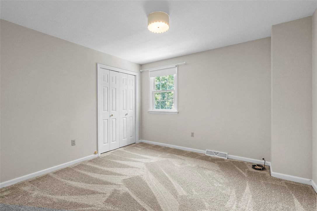 2668 Timberglen West