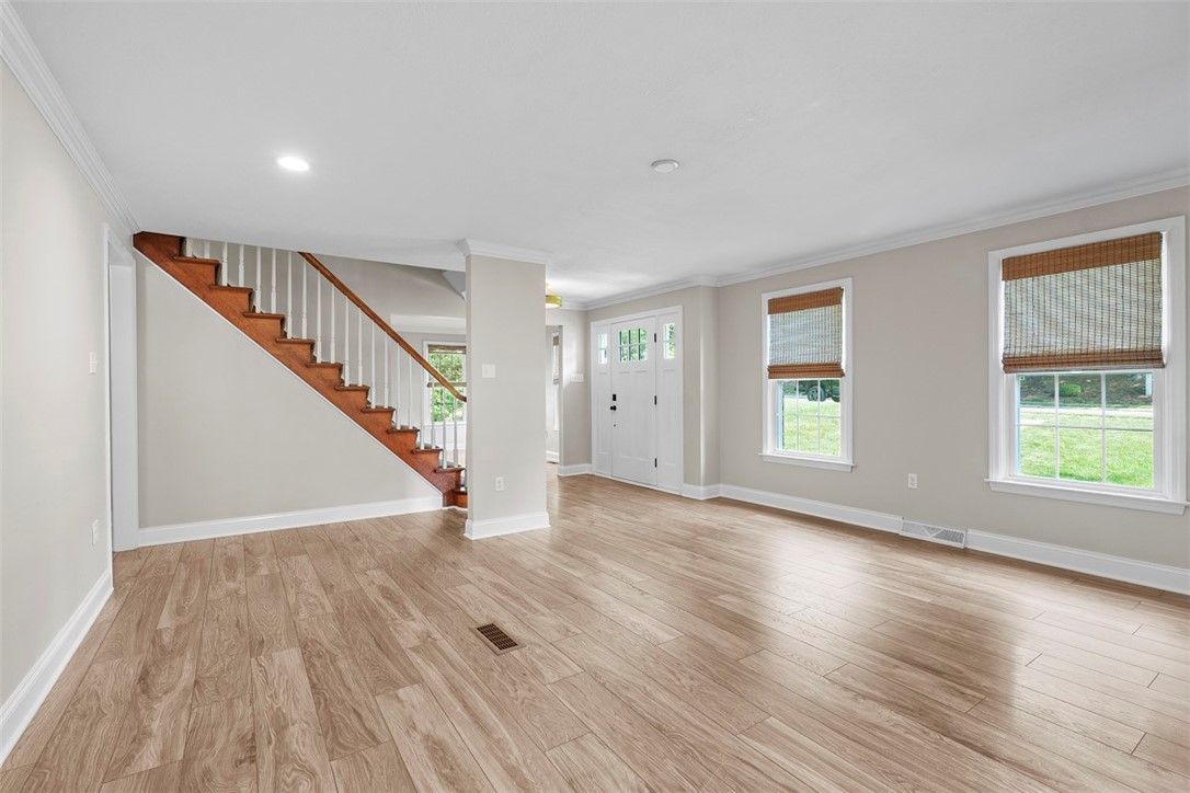 2668 Timberglen West