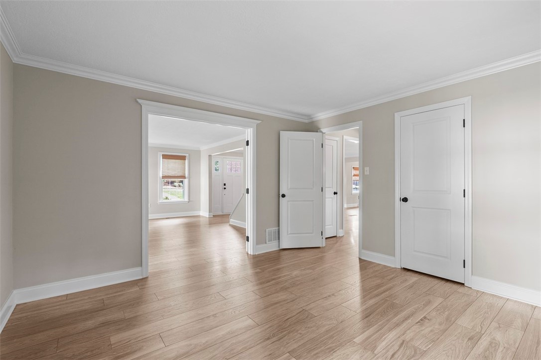 2668 Timberglen West