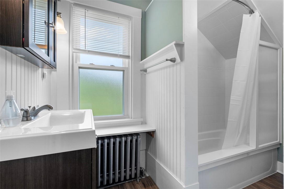 418 Mount Vernon Ave