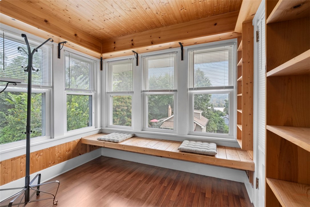 418 Mount Vernon Ave