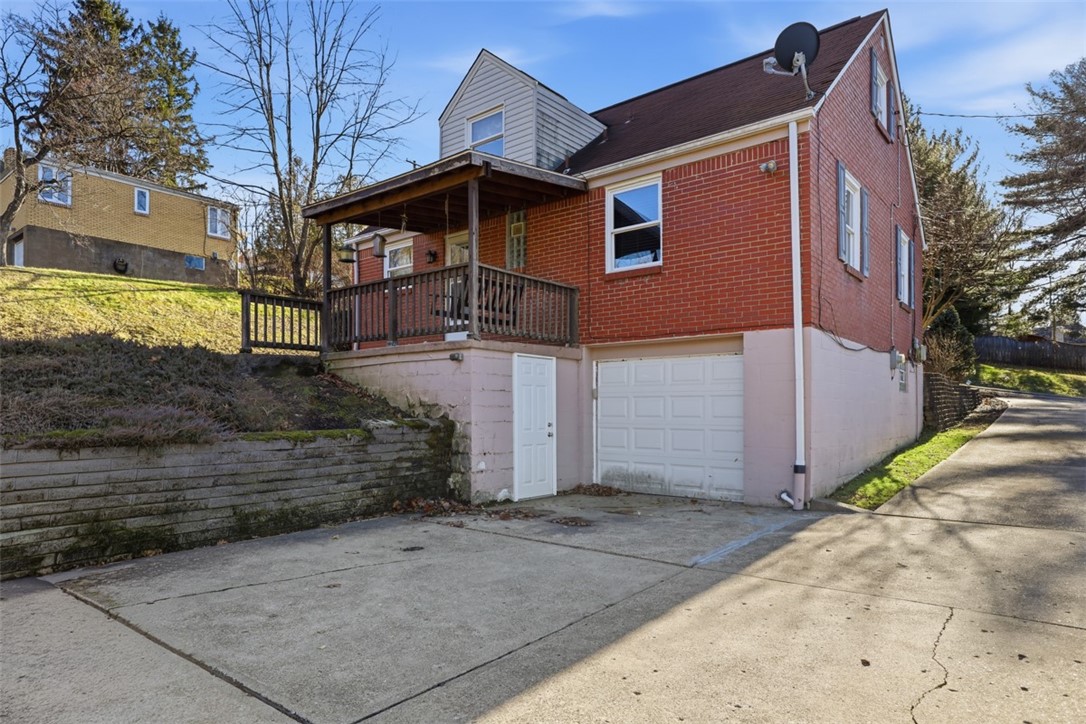 345 Franklin Dr