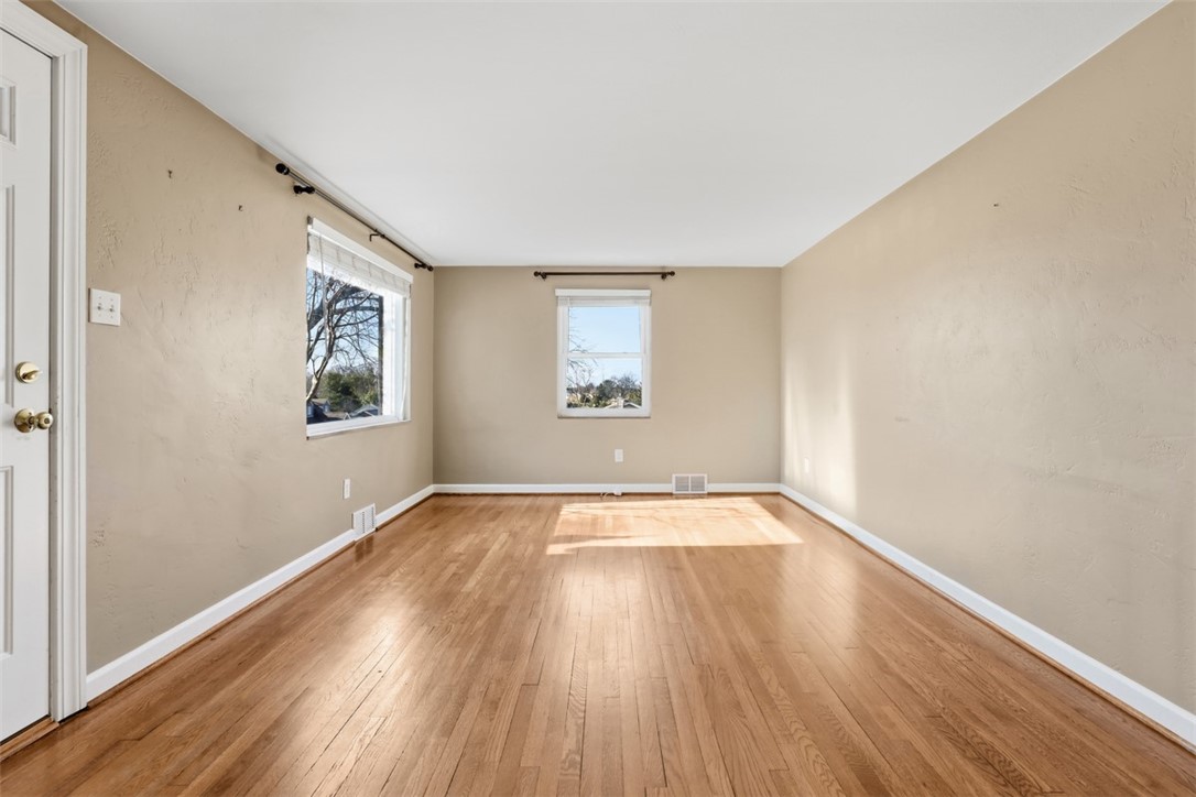 345 Franklin Dr