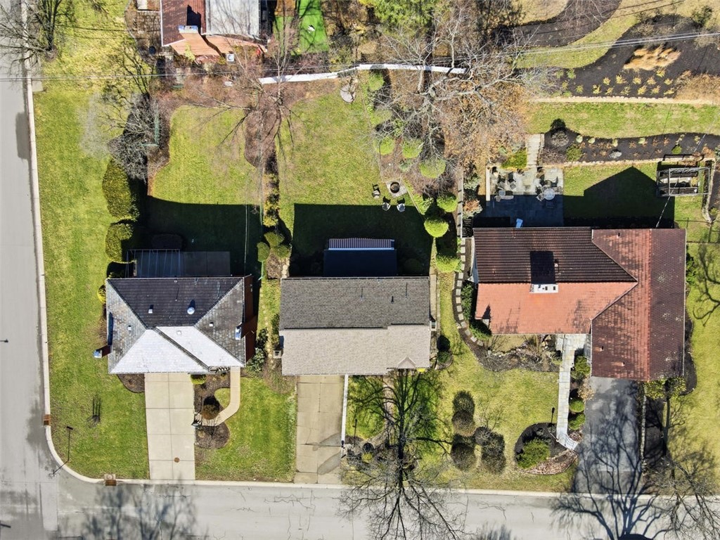 270 Twin Hills Dr