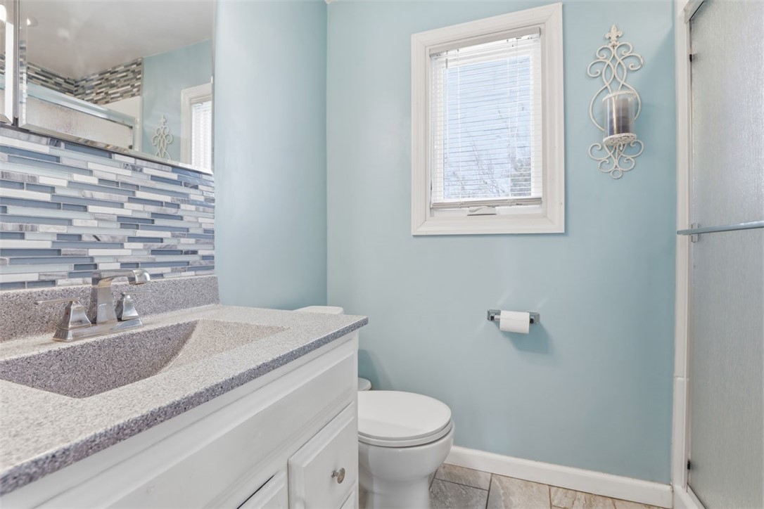 270 Twin Hills Dr