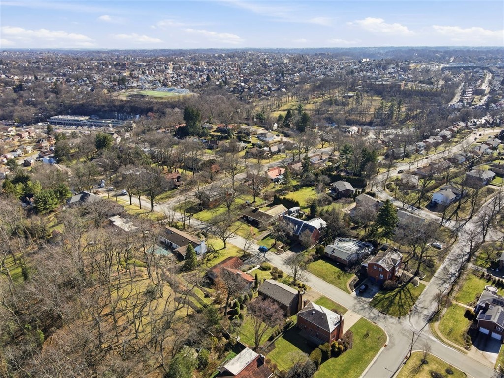 270 Twin Hills Dr