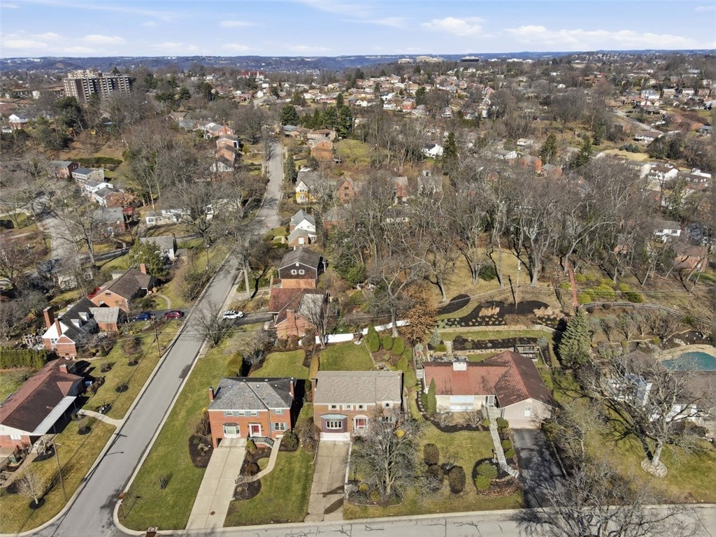 270 Twin Hills Dr